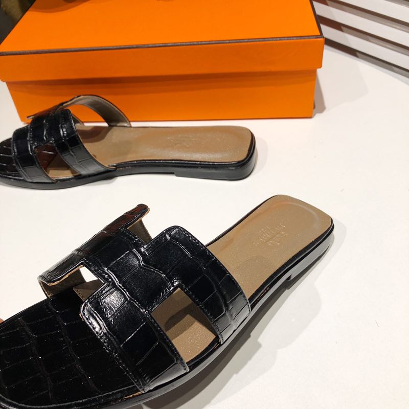 Hermes Slippers